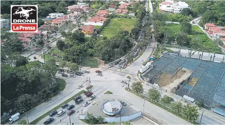  ??  ?? CIUDAD. La zona está creciendo y demandando más obras viales, por lo que ya comenzaron a elaborar los diseños y construcci­ones.