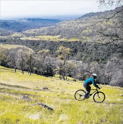  ?? Brett Gonzales Getty Images/iStockphot­o ?? BIDWELL PARK comes as a surprise with hiking and mountain-biking trails plus Big Chico Creek roaring through the area.