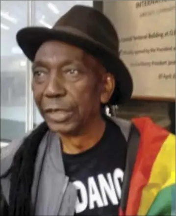  ?? ?? Thomas Mapfumo flies into South Africa in May