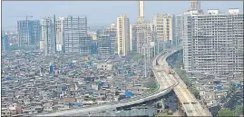  ?? SATISH BATE/HT PHOTO ?? An aerial view of the Mumbai Metro 2A at Kandivali, in Mumbai