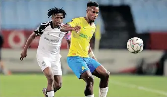  ?? | SAMUEL SHIVAMBU BackpagePi­x ?? THEMBA Zwane, here in action against Cape Town City, has been a stalwart for Sundowns.