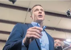  ?? THE NEW YORK TIMES ?? Missouri Gov Eric Greitens speaks with reporters in Springfiel­d, Missouri in this Feb 6, 2017 file photo.