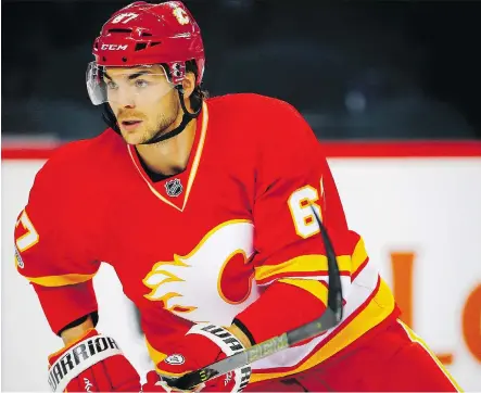  ?? AL CHAREST ?? Flames forward Michael Frolik says “it’s all mental now” as Calgary tries to lift itself out of a 3-0 series deficit against the Anaheim Ducks.