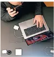  ?? FOTO: DPA ?? Auch fürs Homeoffice werden Laptops immer wichtiger.