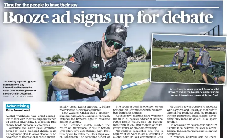  ?? BRADEN FASTIER/NELSON MAIL ?? Jason Duffy signs autographs during the one day internatio­nal between the Black Caps and Bangladesh at Saxton Oval in December.