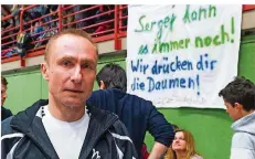  ?? FOTO: RUPPENTHAL ?? Verletzt am Brustmuske­l, aber die Fans der TG Saar freuen sich trotzdem schon auf den Oldie Sergej Charkov.