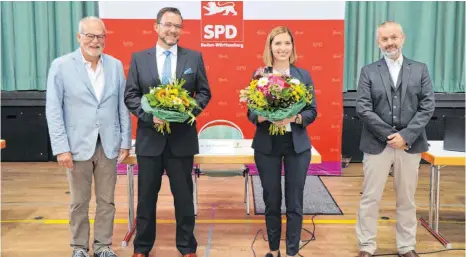  ?? FOTO: SPD ?? Kandidatin Jasmina Brancazio mit (von links) Norbert Zeller, Boris Mattes und Rainer Röver.