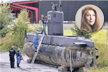  ?? FOTO: DPA/AP ?? Beamte der Spurensich­erung untersuche­n das U-Boot von Peter Madsen. In diesem soll der 47-Jährige die 30-jährige Kim Wall (Foto oben rechts) ermordet haben.