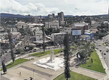  ?? ?? Tendencia. El Salvador y Panamá son los países que menos crecerán de C.A. este año.