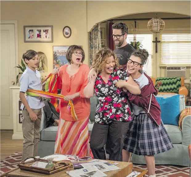  ?? MICHAEL YARISH / NETFLIX ?? Marcel Ruiz, left, Rita Moreno, Justina Machado, Todd Grinnell and Isabella Gomez in the Netflix reboot of Norman Lear’s One Day at a Time.