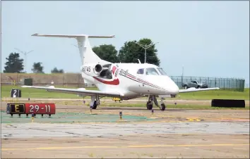  ?? Ned Gerard / Hearst Connecticu­t Media file photo ?? A private jet taxis in July 2020 after landing at Sikorsky Memorial Airport, in Stratford.