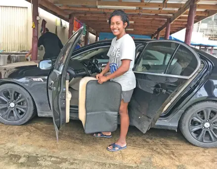  ?? Photo: Wati Talebula ?? Sereana Meretagici cleaning a vehicle at Splash n Dash Carwash in Suva on July 17, 2020.