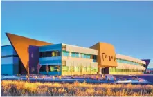  ?? COURTESY OF JSL ARCHITECTS ?? Raytheon is expanding its Albuquerqu­e operations to this facility in the Sandia Science & Technology Park.