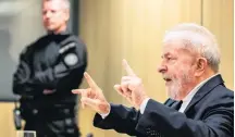  ?? THEO MARQUES/FRAMEPHOTO-15/8/2019 ?? Curitiba. Lula concede entrevista na Polícia Federal