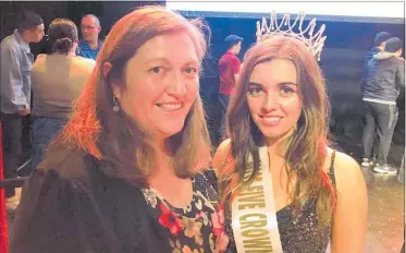  ?? PICTURE / SUPPLIED ?? Miss Five Crowns NZ Patricia Clark and her mum Leanne.