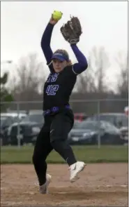  ?? JEN FORBUS — THE MORNING JOURNAL ?? Keystone pitcher Sydney Campbell has had a recordbrea­king season for the Wildcats.