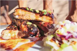  ?? COURTESY OF OPHELIA BERNARDINO ?? Hidden Mountain Brewing Co. in Santa Fe offers New Mexicansty­le barbecue.