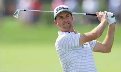  ?? ?? Webb Simpson plays an iron shot on day one of the Arnold Palmer Invitation­al at Bay Hill. Photograph: David Cannon/Getty Images