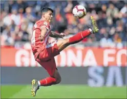  ??  ?? MERCADO. Pedro Porro podría jugar de blanquivio­leta.