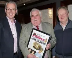  ??  ?? David Tucker (centre), with Michael Ryan (left), Managing Director, INM Regionals - East, and Jim Hayes, Editor, People Newspapers.