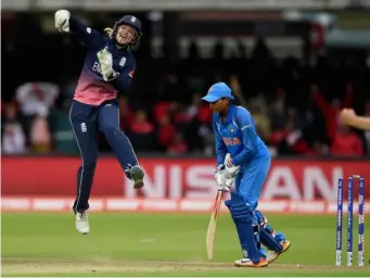  ??  ?? Sarah Taylor celebrates the final wicket against India (Gettyc)