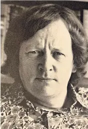  ?? ?? Seán Day-lewis: he served as the Telegraph’s diarist, arts editor and television reviewer – and as a Labour supporter surprised himself by staying so long