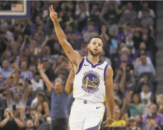  ?? Jeff Chiu / Associated Press ?? A young Golden State squad figures to rely heavily on Stephen Curry, the team’s oldest player at 31. “To me, he’s at his peak physically, mentally,” Warriors coach Steve Kerr said Sunday.