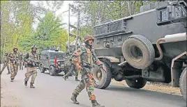  ??  ?? Soldiers during a cordonands­earch operation at Lasipora village of Pulwama district Srinagar on Saturday. WASEEM ANDRABI/ HT