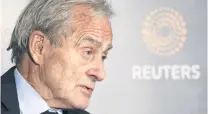  ?? PHOTO: REUTERS ?? Newsman . . . Sir Harold Evans moderates a Reuters Newsmaker conversati­on with former British prime minister Tony Blair in Manhattan in 2016.