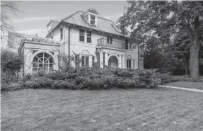  ??  ?? The stucco former mansion of Harley-Davidson co-founder William S. Harley at 4906 W. Washington Boulevard sits on a .28-acre lot.