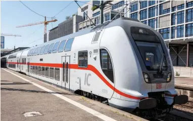  ?? ALAMY. ?? A Bombardier double-decker train stands at Stuttgart station on April 22. The double-decker aspect would boost seating capacity on UK services, says Paul Fremdling.