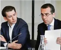  ?? APA ?? Sebastian Kurz und Christian Kern: Pflegeregr­ess geht den Wählern unter die Haut