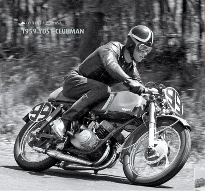  ??  ?? LEFT Ken Rumble on Milledge Bros Yamaha Clubman racer at Phillip Island on New Year’s Day 1962. BELOW Mick Dillon (left) with Les Gates and the near-new Yamaha at Bathurst.