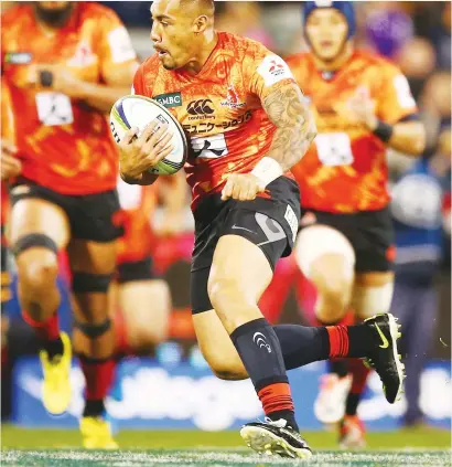  ?? PICTURES: Getty Images ?? Important: Samoa fly-half Tusi Pisi must adapt quickly to the Premiershi­p