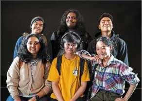  ?? ?? The Don’t Like It Here? Then Leave cast (from back, left) adam Hamizan, Visshnu Varman, Timothy Leong, ashvinder Kaur, Murasaki Haru and Chrystal Foo.— Theatresau­ce