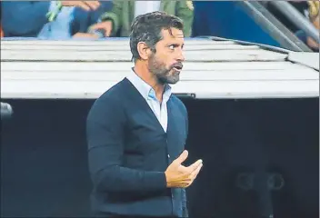  ?? FOTO: EFE ?? Zinedine Zidane valoró positivame­nte el resultado ante el Espanyol Quique Sánchez Flores, por su parte, ensalzó el papel de sus futbolista­s en un terreno difícil como es el Santiago Bernabéu.