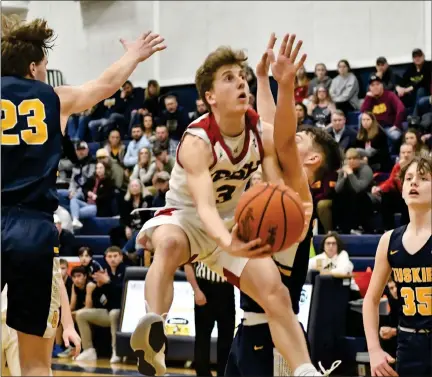  ?? SKIP TRAYNOR — FOR MEDIANEWS GROUP ?? Mt. Pleasant SHA takes on Hillman in Houghton Lake today in a D4 regional final while Mt. Pleasant takes on Grand Blanc from Saginaw Heritage.