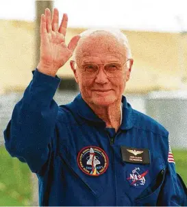  ?? AFP / Getty Images file ?? In 1998, John Glenn got his wish to return to orbit on the space shuttle Discovery, 36 years after his Mercury flight.