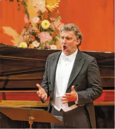  ?? Foto: Simon Ledermann ?? Jonas Kaufmann bei seinem Liederaben­d in Bad Wörishofen.