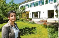  ?? Foto: Silvio Wyszengrad ?? Veronika Dey hat zusammen mit ihrem Mann die Villa Arborea eröffnet und bis Ende 2019 geführt. Seither ist das Hotel verpachtet – Dey ist auf die Einnahmen angewiesen. Wegen Corona fehlen sie nun.