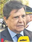  ??  ?? Euclides Acevedo, ministro del Interior, anunció el nombramien­to ayer en el cuartel del Comando en Jefe de las FF.AA.