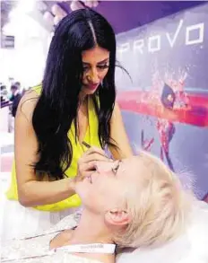  ?? Zarina Fernandes/ Gulf News ?? Personal care Visitors sample beauty products during Beautyworl­d Middle East. Internatio­nal sales are expected to grow 40 per cent.