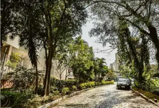  ?? Karime Xavier/Folhapress ?? Rua na região da Chácara das Jaboticabe­iras, na Vila Mariana