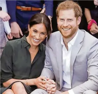  ??  ?? Meghan und Harry werden zum ersten Mal Eltern