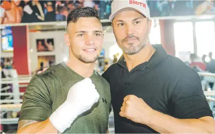  ?? Picture: Gallo Images ?? WELL-PREPARED. Kevin Lerena and trainer Peter Smith are honing the cruiserwei­ght’s skills ahead of his bout against Namibian Vikapita Neroro next month.