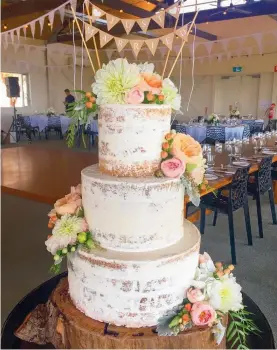  ??  ?? Esther Anderson’s naked wedding cake from Sweet Designs by Claire.