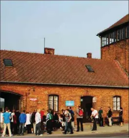  ?? FOTO: PRIVAT ?? Elevene som drar til Polen er innom blant annet konsentras­jonsleiren Auschwitz-birkenau, som er avbildet her.