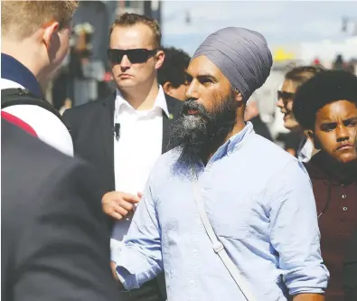  ?? MEGHAN BALOGH / POSTMEDIA NEWS ?? Pledges made by NDP Leader Jagmeet Singh don’t have to be believable to have the desired effect,
which is to lure back voters on the left who chose the Liberals in 2015, Kelly McParland writes.