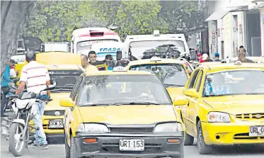  ?? Foto Archivo ?? El mes pasado, el precio mínimo de la carrera de taxi subió a $7.000, un alza de 13% sobre el monto anterior ($6.000)./