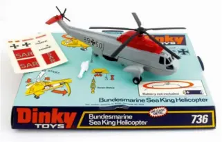  ??  ?? ▲ Dinky’s later No 736 Bundesmari­ne features a sonar device for the winched hook, instead of the capsule.